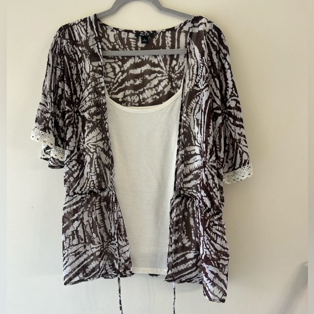 Alyx Brown and White Patterned Blouse - Picture 3 of 8